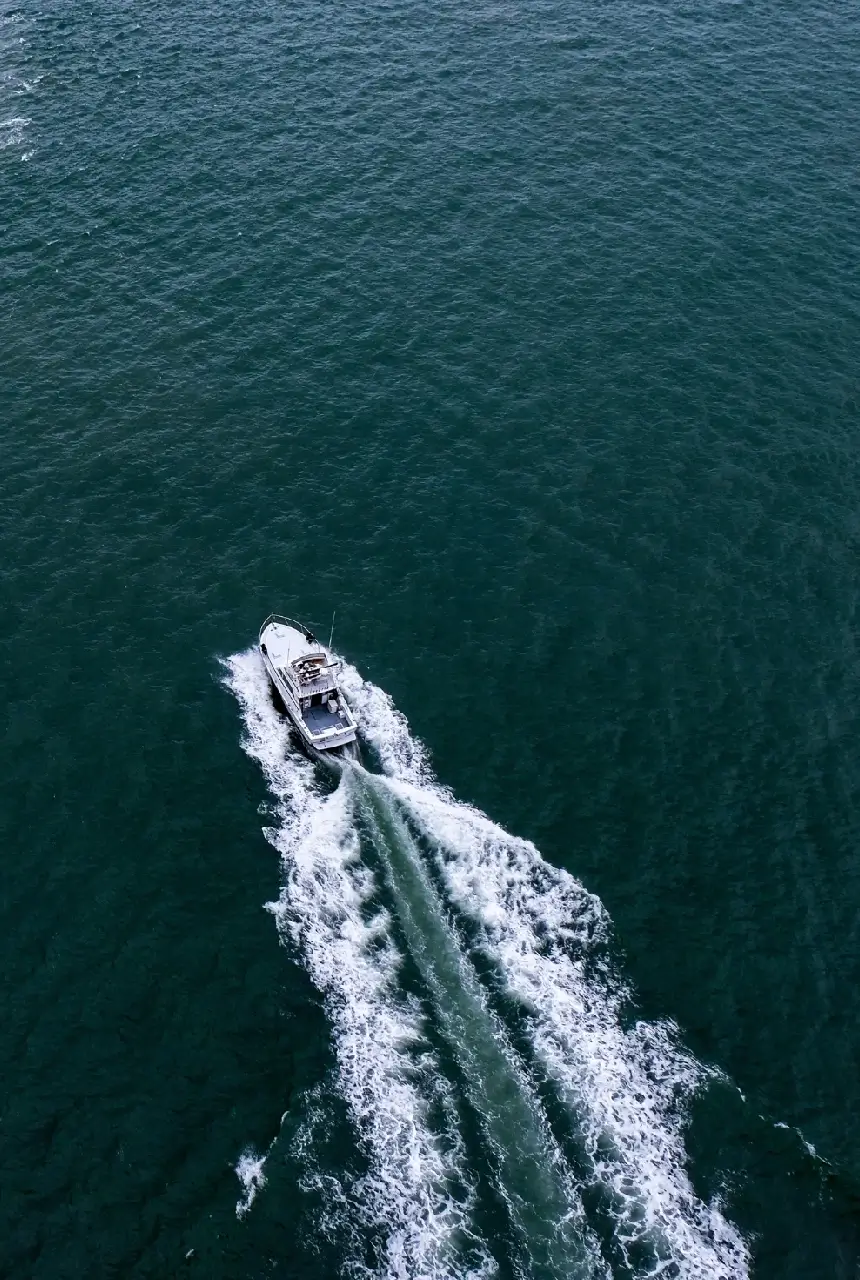 speedboat